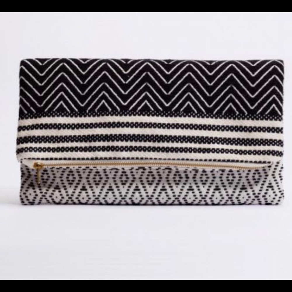 NWOT Tribe Alive Foldover clutch!